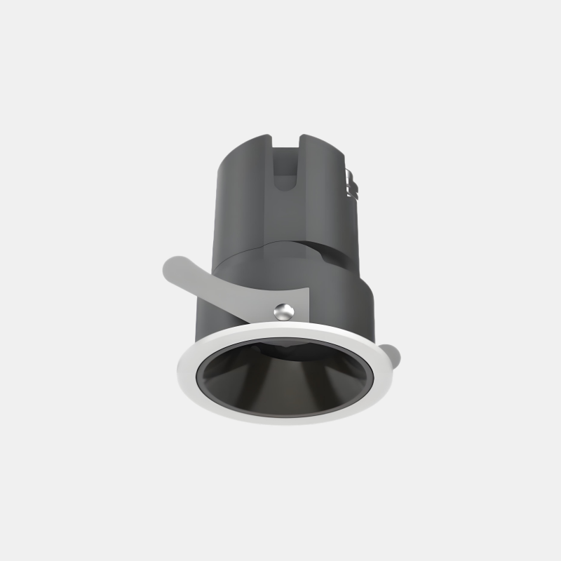 Smart recessed light for professional recessed lighting installation